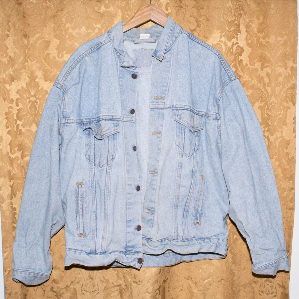 Vintage light wash thick denim jacket